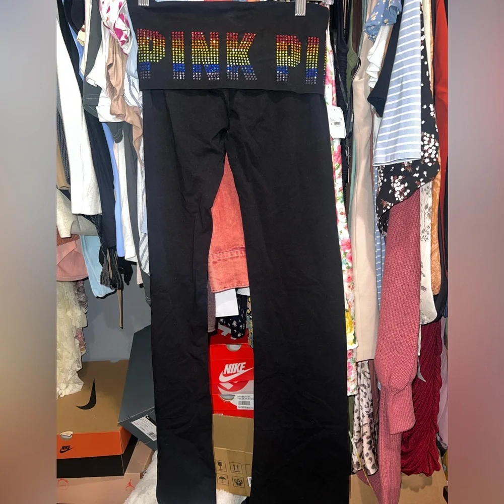 NWOT PINK Victoria's Secret Black Leggings with Colorful Logo - Picture 5 of 5